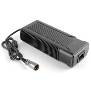 מטען מהיר לסוללת ליתיום 60V 5A מחבר XLR